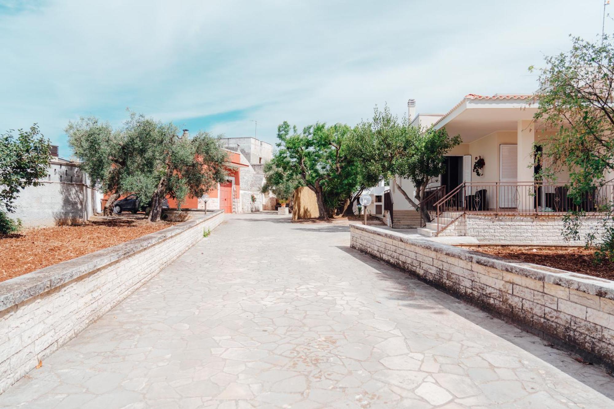 Loli Trulli Superior Villa - Free Parking Castellana Grotte Zewnętrze zdjęcie
